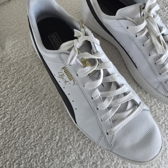 Puma Clyde Core, Gold Foil, Men's Black & White Sneakers SZ 10 - Picture 4 of 12